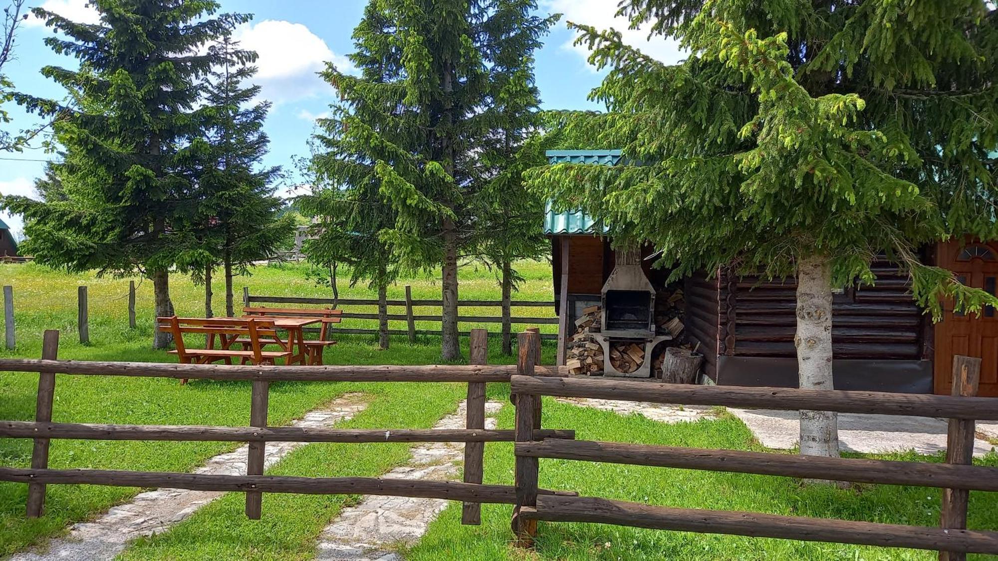 Family Farm Apartments Žabljak エクステリア 写真